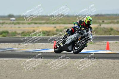 media/Apr-18-2025-TrackDaz (Fri) [[45f5874c44]]/C Group/Session 1 (Turn 7)/